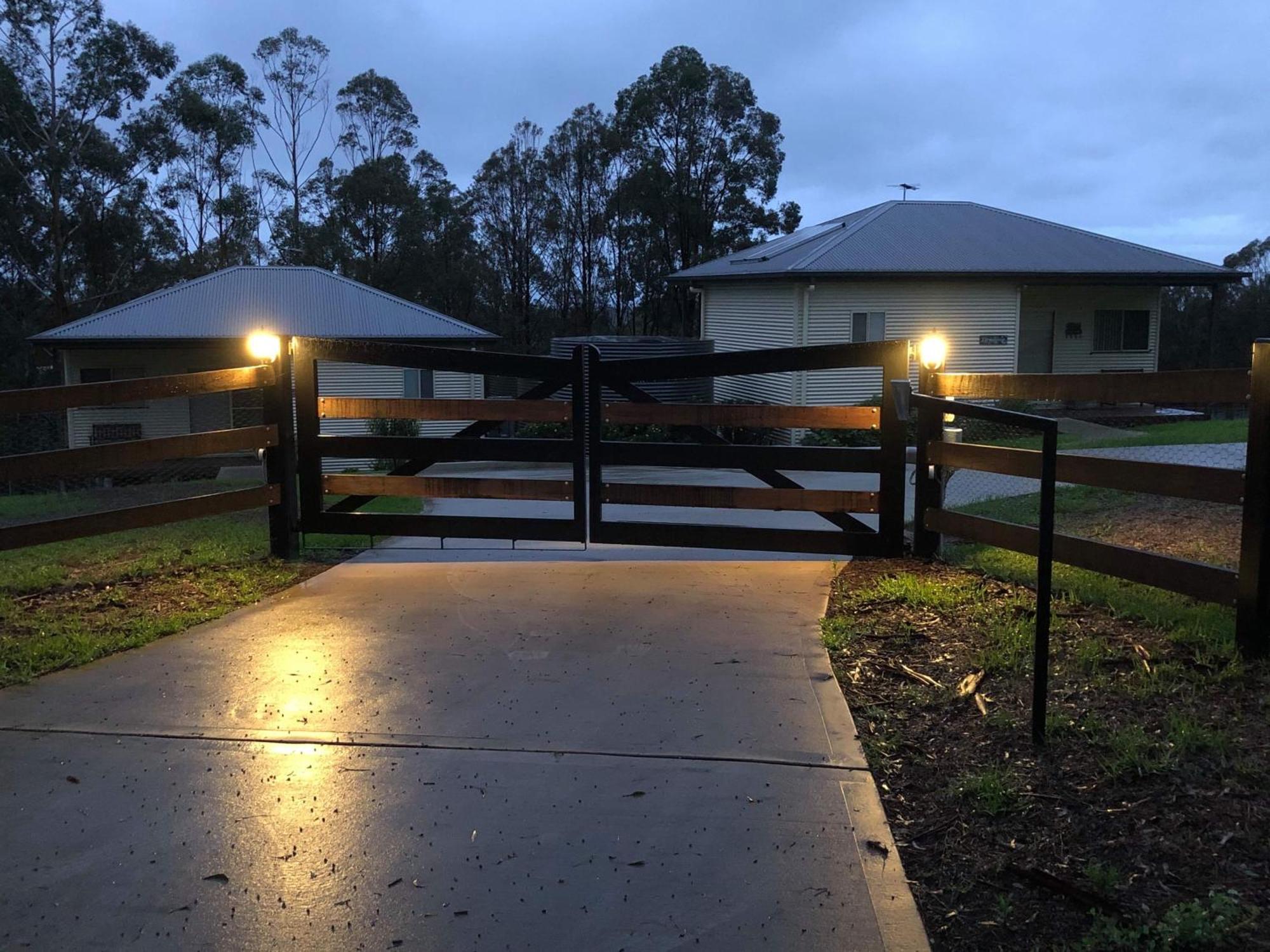 Blueberry Hills On Comleroy Farmstay - Self-Contained Cottages Kurrajong ห้อง รูปภาพ