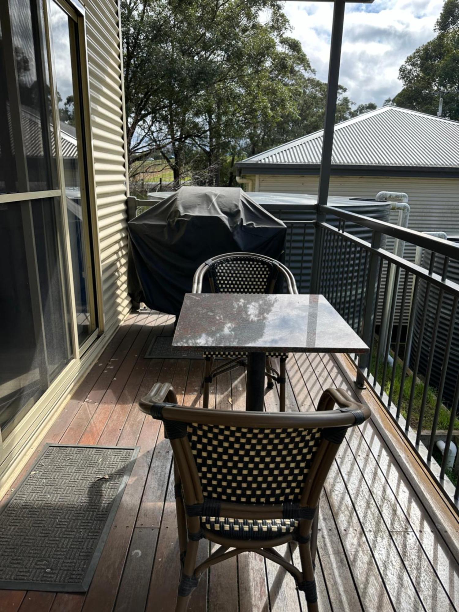 Blueberry Hills On Comleroy Farmstay - Self-Contained Cottages Kurrajong ภายนอก รูปภาพ